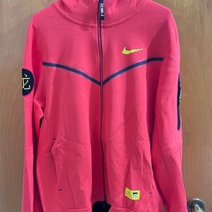 Nike Tech Fleece X Doernbecher Freestyle